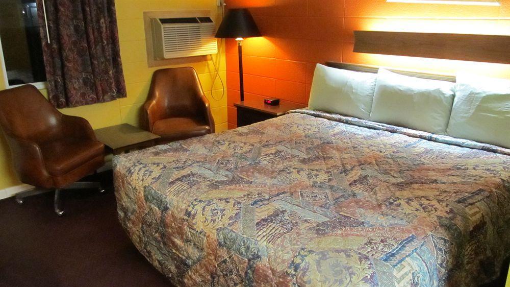 Guest House Motel Carthage Ngoại thất bức ảnh
